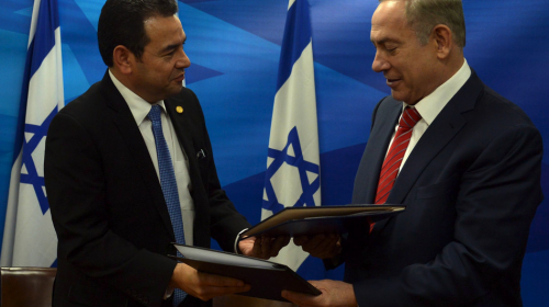 Esto le costó a los guatemaltecos el viaje oficial a Israel 