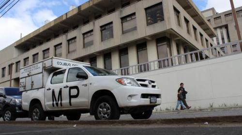 MP investiga asalto de Q3.5 millones en un banco de la zona 10