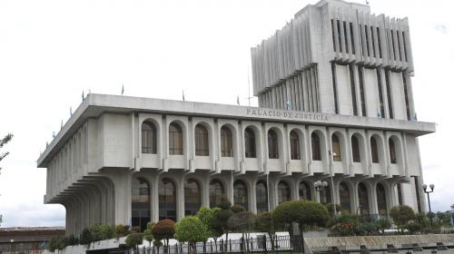 Magistrados renovar&aacute;n su pol&eacute;mico seguro de vida y gastos m&eacute;dicos