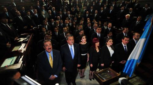 47 diputados con problemas en la SAT: omisos, morosos e inhabilitados