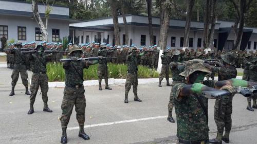Kaibiles har&aacute;n cuarentena en Pet&eacute;n por riesgo de &eacute;bola