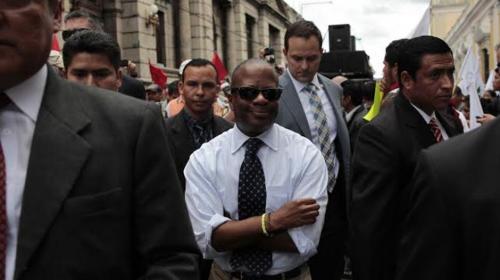 Todd Robinson: "Si podemos ayudar contra la corrupci&oacute;n, lo haremos"