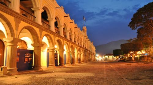 Exalcalde de Antigua se apropi&oacute; de fondos con empresas familiares