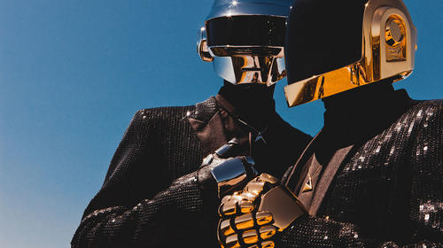 Encuentran un video de los Daft Punk tocando "Da Funk" &iexcl;sin cascos!