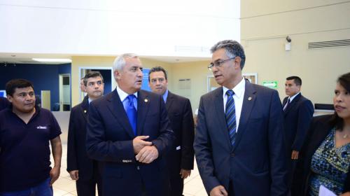 La L&iacute;nea: Otto P&eacute;rez orden&oacute; cambios en la SAT desde Recursos Humanos