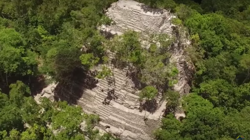 Para Morgan Freeman El Mirador es “la primera maravilla del mundo“