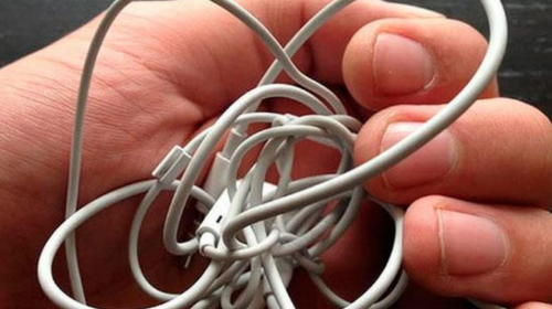 Por esta raz&oacute;n se enredan los cables dentro de los bolsillos