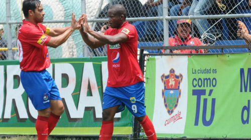 Darwin Oliva tambi&eacute;n se va de Municipal