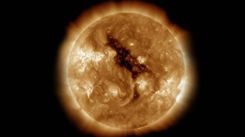 La NASA capta impresionante y curiosa imagen del Sol 