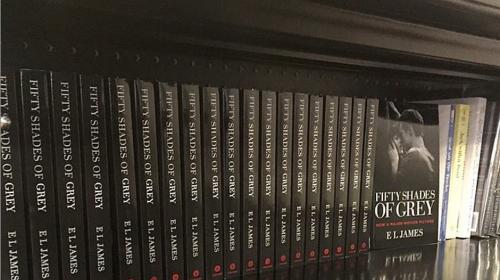 Roban un manuscrito de la cuarta novela de "Cincuenta sombras de Grey"