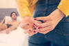 Estrategias para que tu relación sea "a prueba de infidelidad"