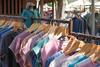 Así funciona el mercado de ropa de segunda mano en Guatemala