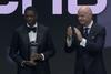 Demb&eacute;l&eacute; conquista su primer premio The Best 2025 de la FIFA