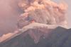 Im&aacute;genes de la intensa actividad del volc&aacute;n de Fuego (videos)