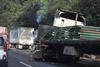 Tr&aacute;iler se empotra y ocasiona tr&aacute;nsito lento en la Interamericana