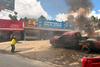 Bomberos controlan incendio de veh&iacute;culo en la ruta Interamericana