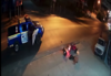 Conductor impacta contra una patrulla y termina sobre el asfalto