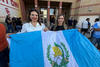 Guatemaltecos muestran su apoyo a L&eacute;ster Mart&iacute;nez en Los &Aacute;ngeles