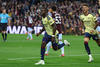 Arsenal derrota al Aston Villa y mantiene su paso perfecto