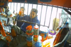 Sorprenden a hombre ingresando a un negocio para robar (video)