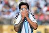Argentina pierde a Lisandro Mart&iacute;nez por lesi&oacute;n al minuto 44