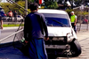 Carro descontrolado provoca percance vial en puente de El Tr&eacute;bol