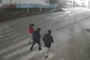 Video: Se roban una rejilla de alcantarilla durante la madrugada