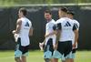 Messi hace trabajo de recuperaci&oacute;n tras su primer recital 