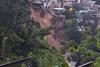 Viviendas son afectadas por deslizamiento tras lluvias en zona 6