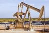 Precio del petr&oacute;leo registra un ligero descenso