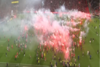 Caos en Praga: ultras interrumpen cl&aacute;sico entre Slavia y Sparta