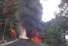 Incendio forestal provoca tr&aacute;nsito lento en la calzada San Juan