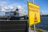 Crucero afectado por el hantavirus llega al final de su traves&iacute;a