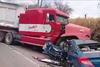 Tr&aacute;iler choca contra veh&iacute;culo en ruta al Atl&aacute;ntico