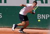 Cer&uacute;ndolo sigue haciendo historia y avanza en Roland Garros