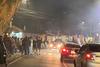 Aficionados hacen fila para comprar boletos para la Liga Nacional