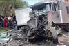 Choque entre tr&aacute;iler y cami&oacute;n deja heridos en ruta al Atl&aacute;ntico