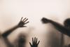 Hombre fing&iacute;a estar "ebrio" para amenazar de muerte a ni&ntilde;os