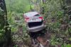 Veh&iacute;culo cae a barranco en Solol&aacute;, pero no hallan v&iacute;ctimas