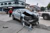 Veh&iacute;culo vuelca tras accidente en Avenida Centroam&eacute;rica, zona 1