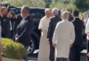 El papa Le&oacute;n abandona el Vaticano para ser operado del pulm&oacute;n