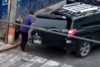 Hombre pretend&iacute;a abandonar su basura en la v&iacute;a p&uacute;blica de zona 1