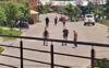 Supuestos manifestantes quiebran vidrios en comercial de Pal&iacute;n