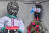 "Manneken Pis" de Bruselas luce indumentaria maya de Todos Santos