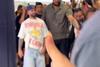 As&iacute; reaccion&oacute; una guatemalteca al tomar la mano de Arc&aacute;ngel 