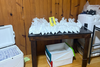 Hallan narcolaboratorio con miles de dosis de droga y dinero